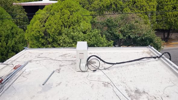 Instalación tecnológica en exterior publicada por Prologicsmx